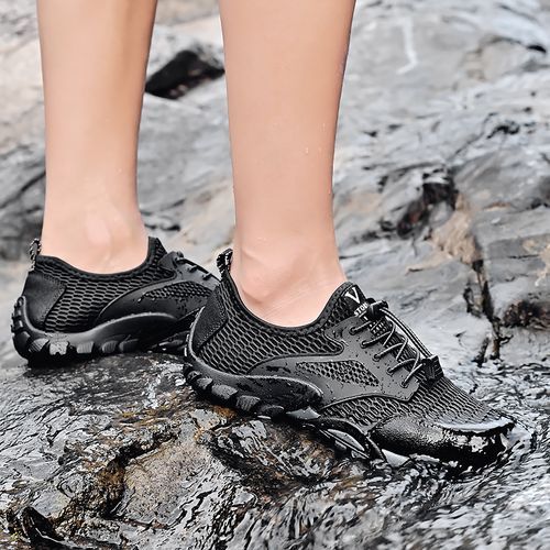 Summer Breathable Men Hiking Shoes Big Size 38-46 Suede+Mesh Outdoor Men Sneakers Climbing Shoes Men Sport Shoes Quick-dry Water Shoes Black