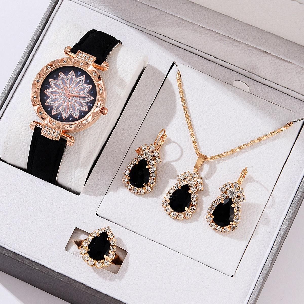 Luxury set of boxes match the atmosphere of large rhinestone belt ladies four-piece gift box quartz watch - black