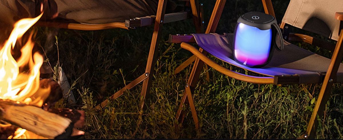 V12S PRO Outdoor Waterproof Dazzling Light Bluetooth Speaker Black