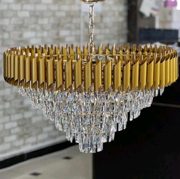 Beautiful Designed Ceiling Chandalier Dropping Lighting