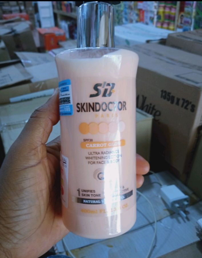 Carrot Glow Ultra Radiance Whiteninng Lotion