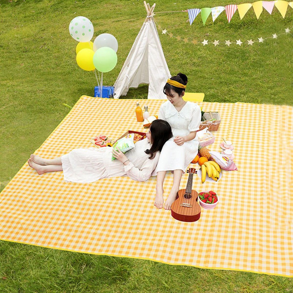 Beach Blanket Picnic Blanket Outdoor Camping Cloth Mat Yellow