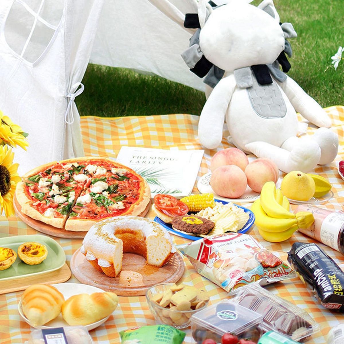 Beach Blanket Picnic Blanket Outdoor Camping Cloth Mat Yellow