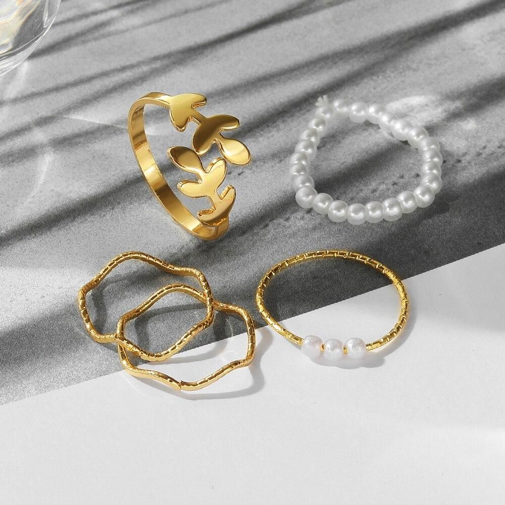 IPARAM Bohemian Wave Flower Rings Set For Women Vintage Geometric Pearl Butterfly Metal Chain Knuckle Rings Trendy Jewelry Gift