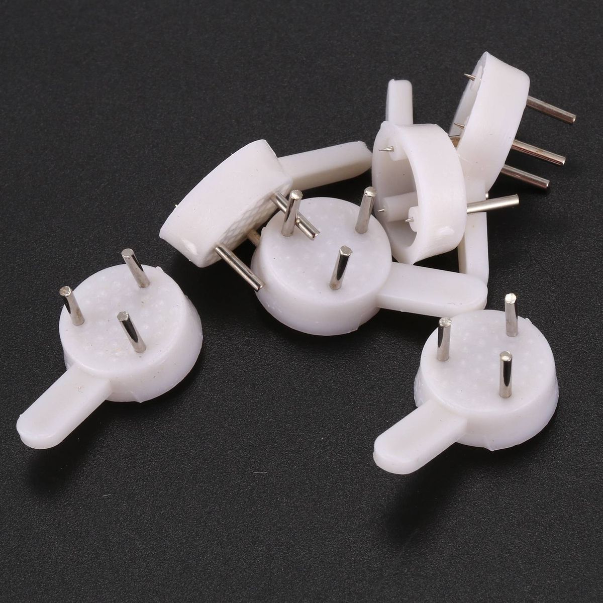 20 Pcs Plastic Heavy Wall Picture Frame Hooks Hangers 3-pin