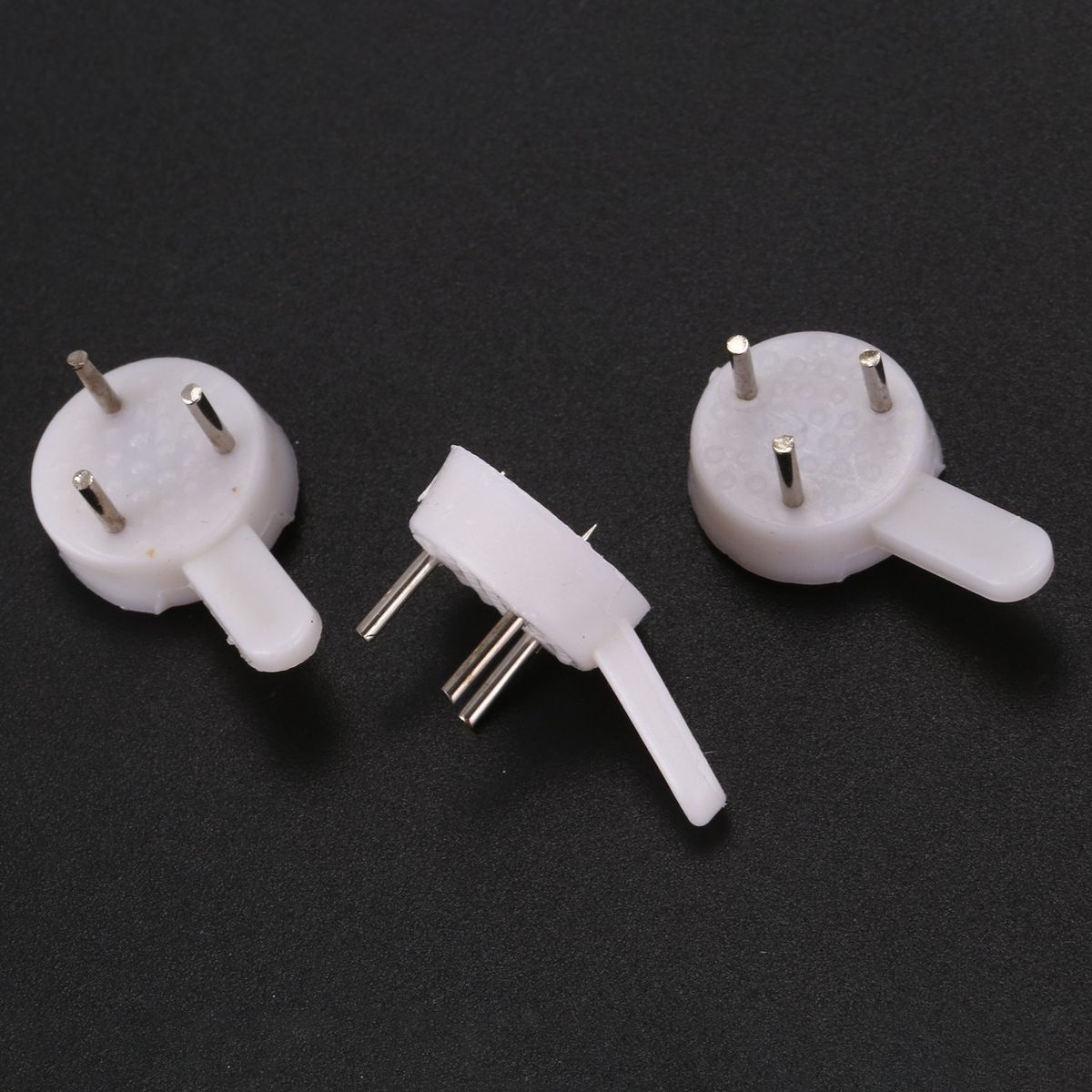 20 Pcs Plastic Heavy Wall Picture Frame Hooks Hangers 3-pin