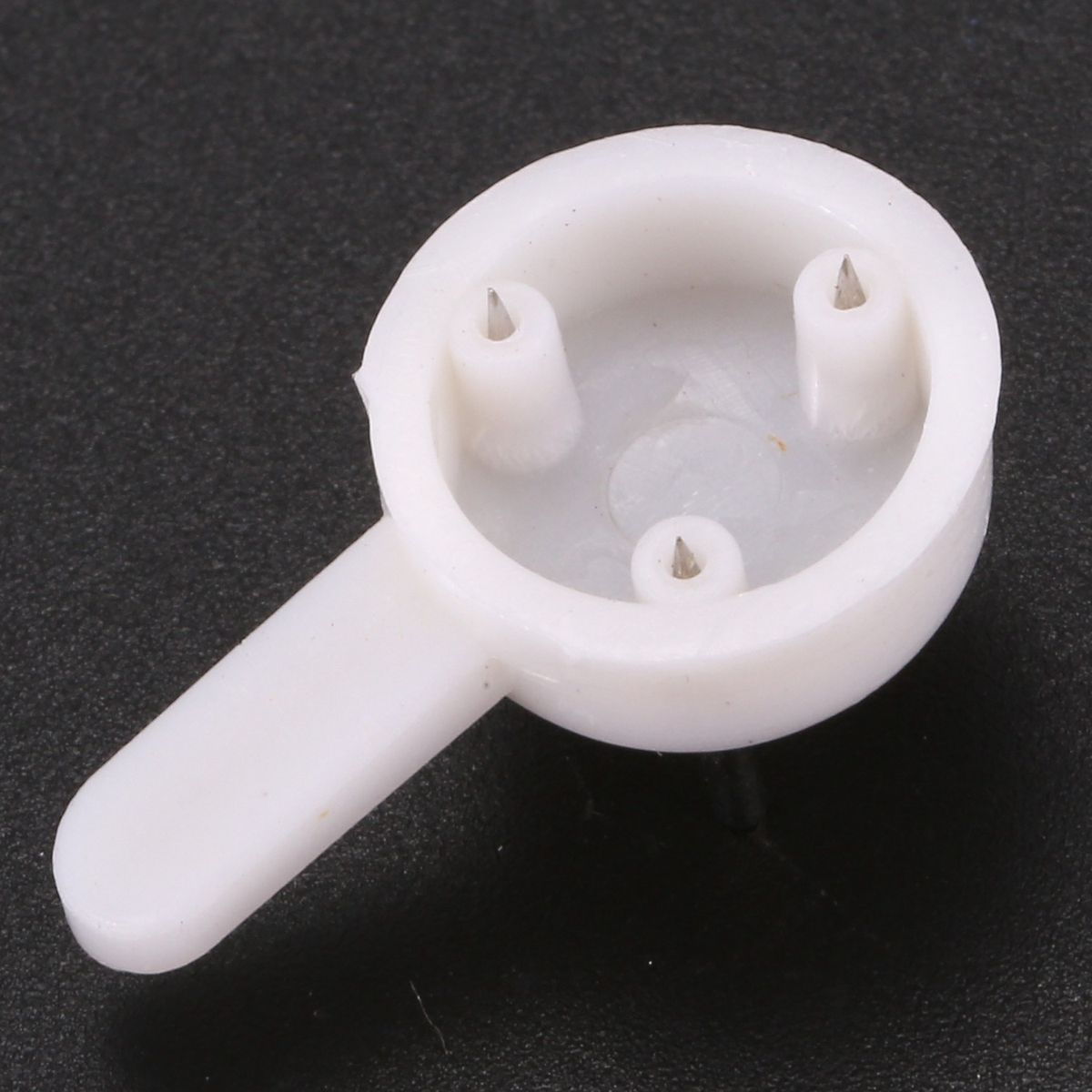 20 Pcs Plastic Heavy Wall Picture Frame Hooks Hangers 3-pin
