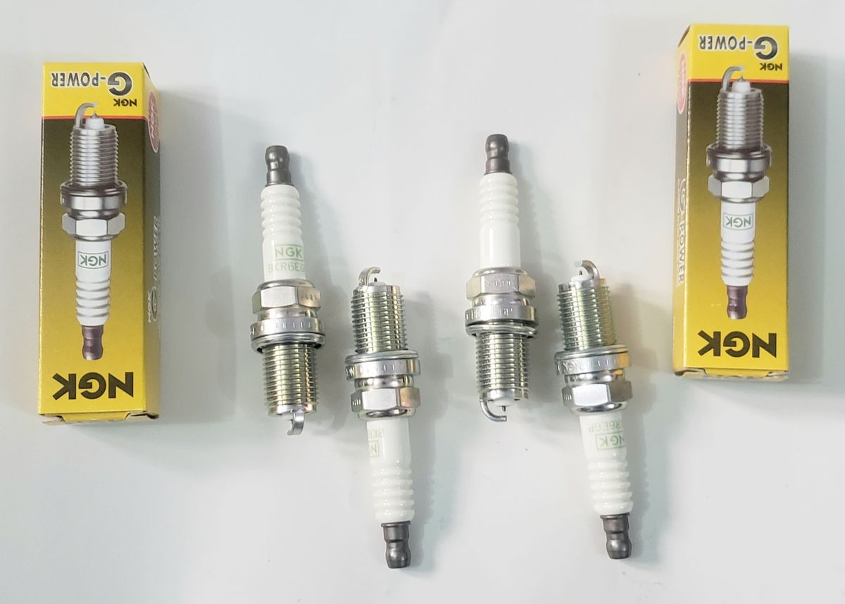 NGK 7092 SPARK PLUG - 4pcs