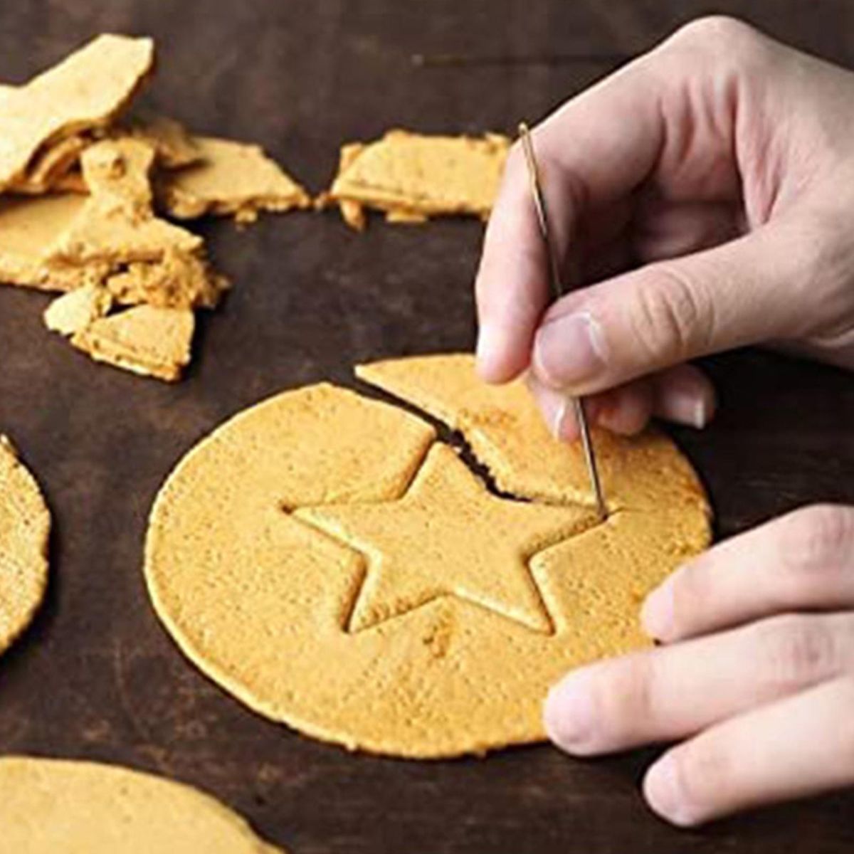 Biscuits Cutters with Storage Can Needle Cookies/Sandwich Cutters Candy/Chocolate Mold Gaming/Handmade Accessories, 12Pcs/Set