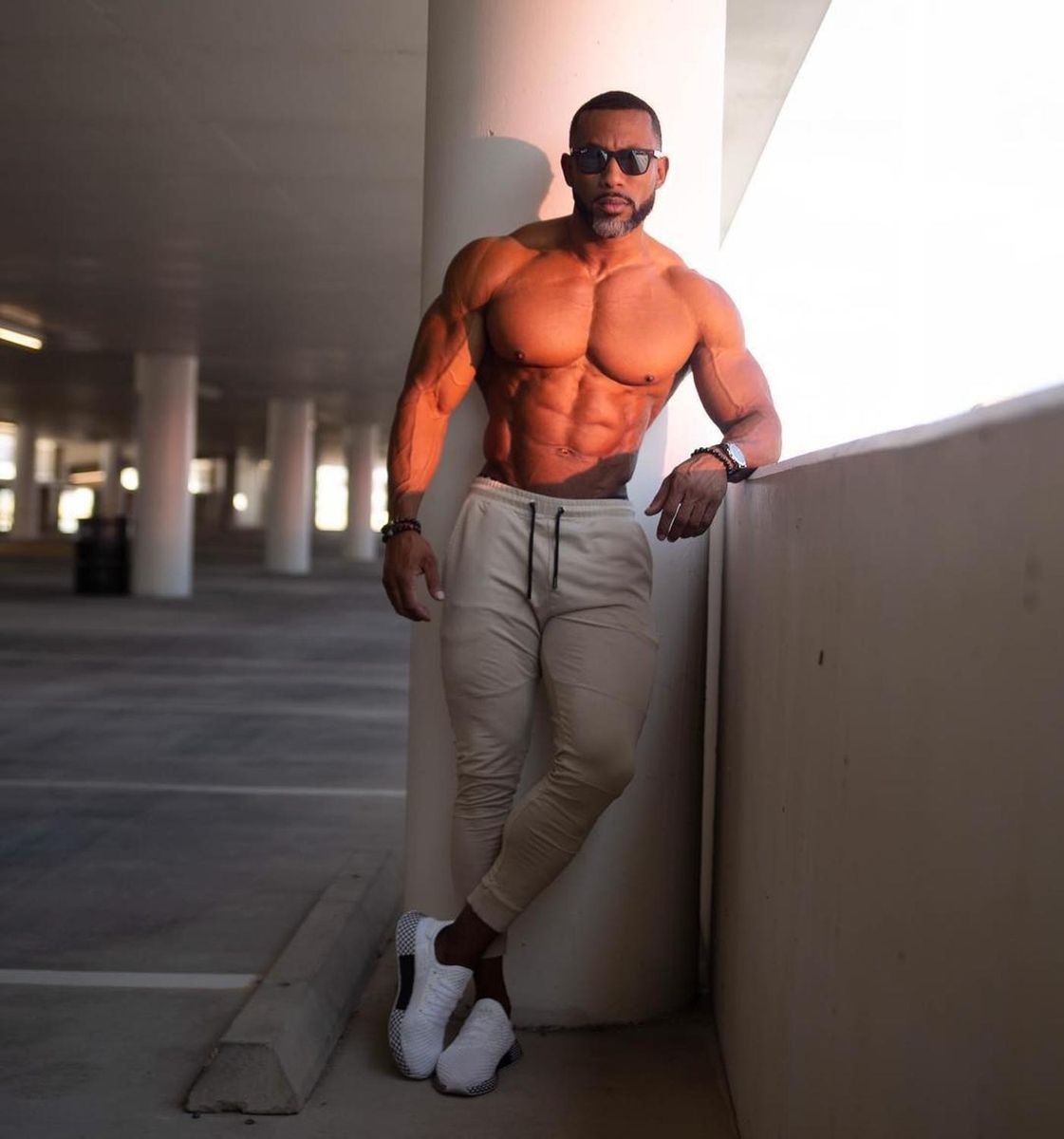 Sport Pants for Men Fast Drying Jogging Pants Fitness Solid Sports Pants Running Pants Sportswear Gym Sport Stockings
