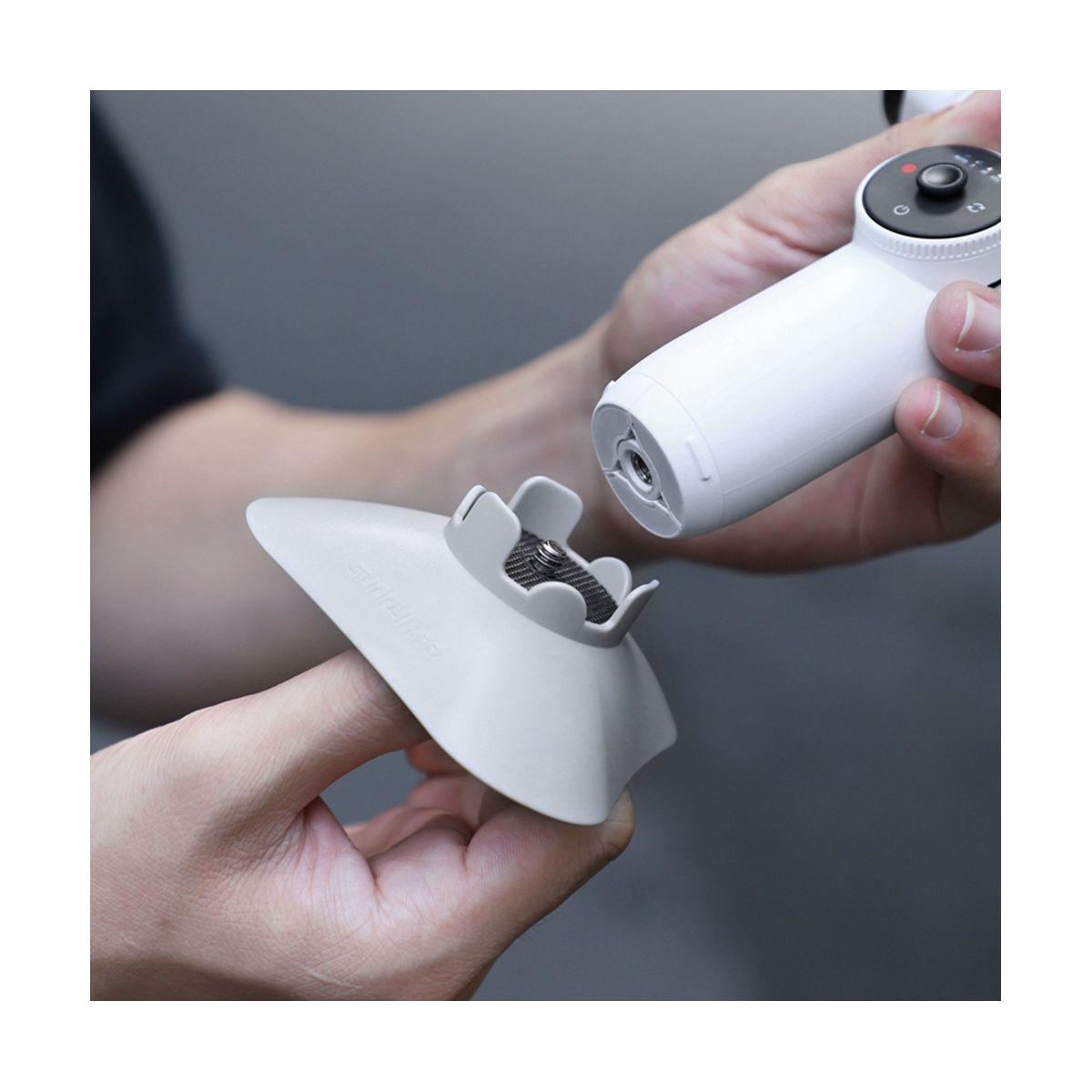 SUNNYLIFE for Insta360 Flow Support Base Handheld Gimbal Desktop Strengthen Base Stabilizer Mount Stand Accessories