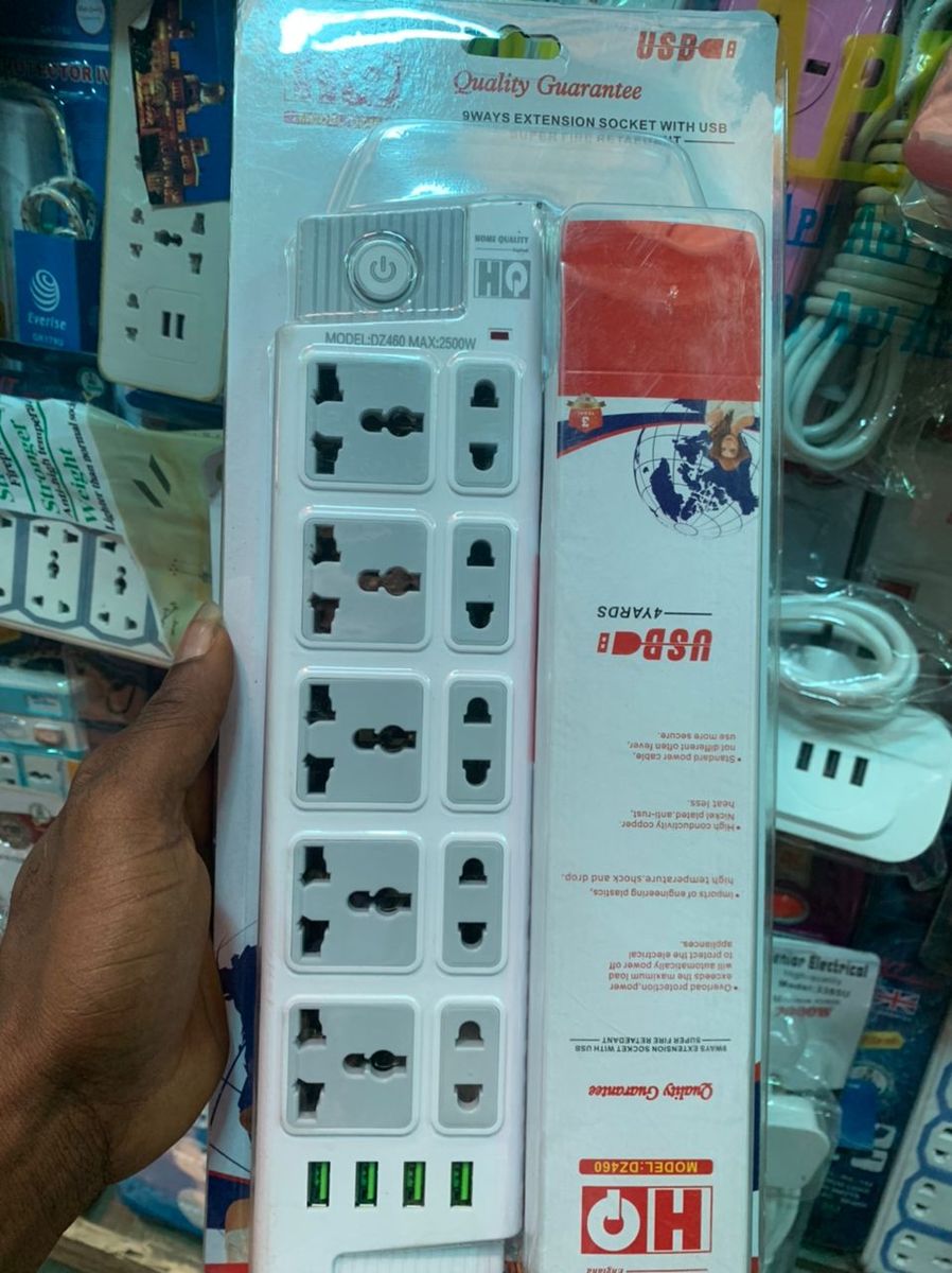 Home Quality 5WAY +2 Pin + 4 USB Ports EXTENSION SOCKET