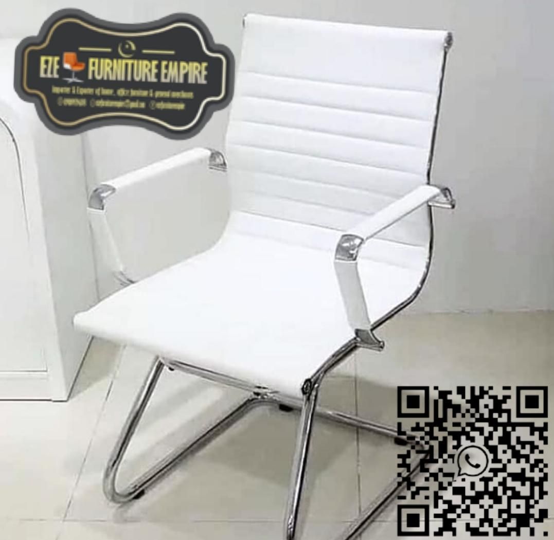Flat Foam Visitors Chair