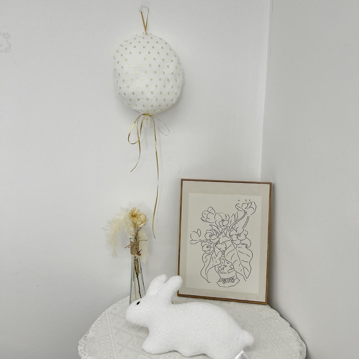 Hanging Balloon Decoration Children Room Bedroom Wall Balloon Pillow White