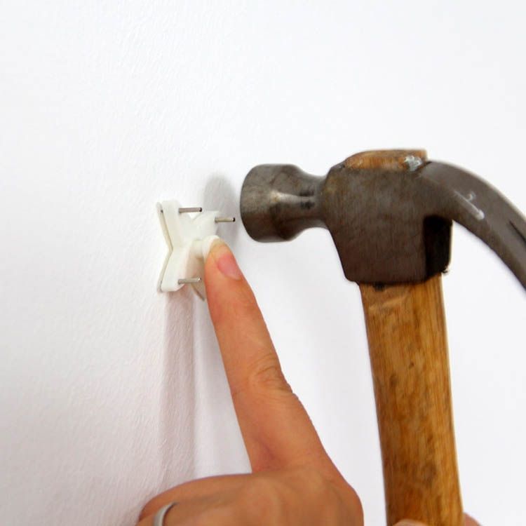 100 PCS Press-Free Hanging Nail Card Slot