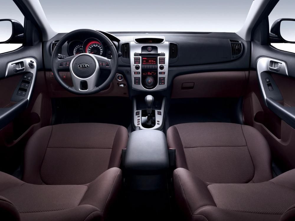 DHKA INTERIOR INSIDE DOOR HANDLE FOR KIA Forte Sedan 2010 2011 2012  2013  Hatchback 2011 2012-2013 Koup 10-13  Cerato 09-13