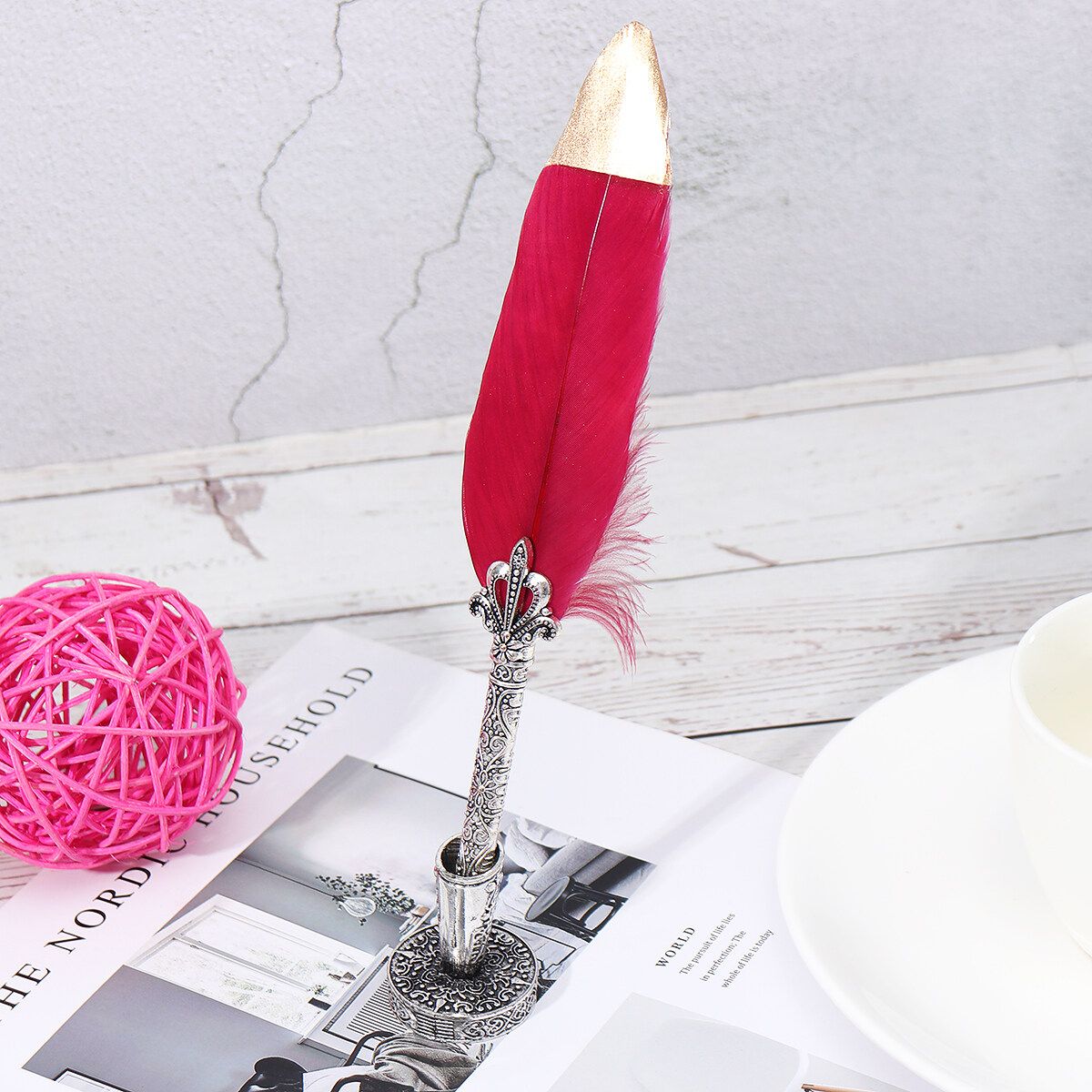 9 Pcs Vintage Feather Dip Pen Writing Ink Set With Ink Holder Stationery Luxury Calligraphy Fountain Gift Box Red