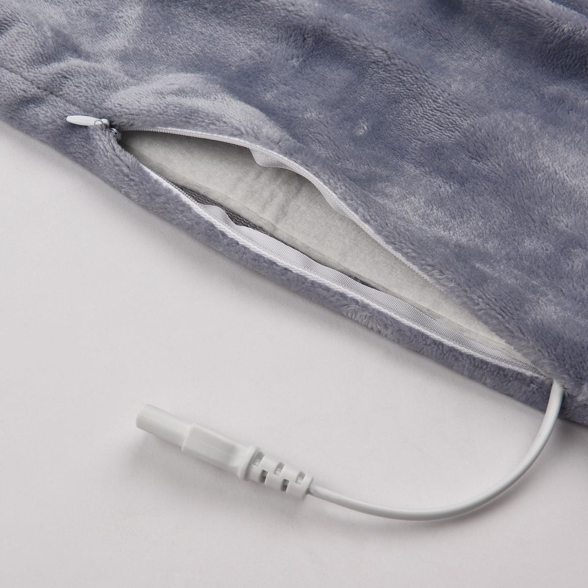 Heating Pad for Neck and Shoulder Pain Relief with 3 Heat Modes Auto Shut Off 12''x 24'' US Plug