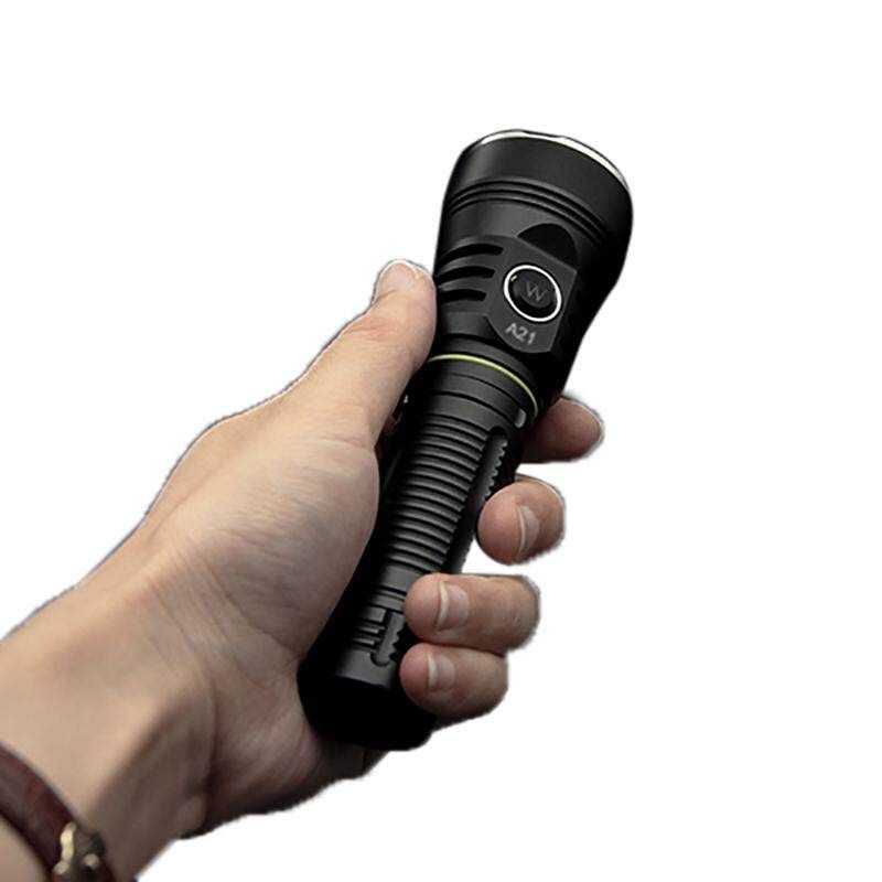 Wuben A21 XHP70 4200Lumens 6Modes Brightness Long-rang Portable LED Searching Flashlight
