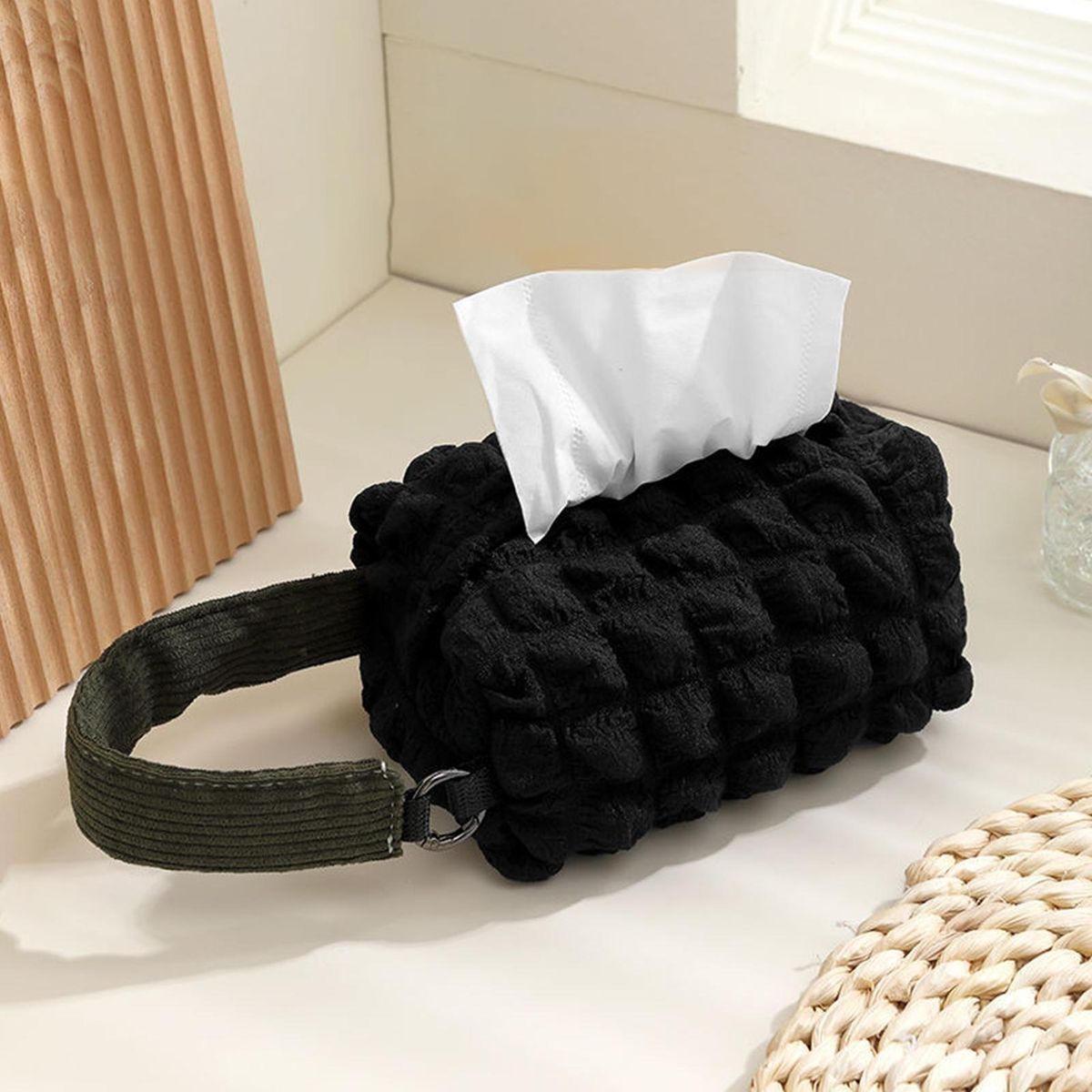 Tissue Holder Auto Headrest Hanging Napkin Holder Dispenser Black