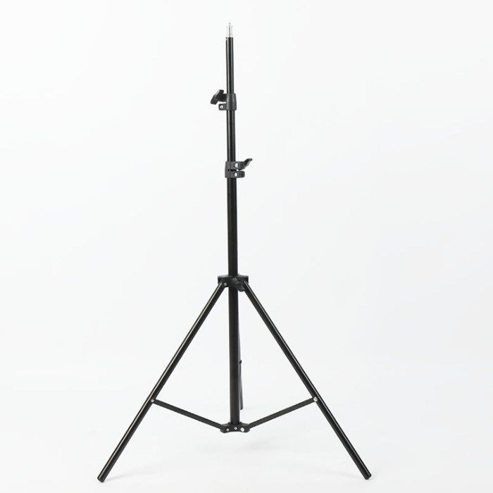 VERY STRONG 2Meters Tripod Stand For Reflectors,Softbox,Umbrellas/Studio Backdrops.