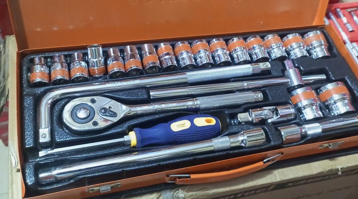 Socket Wrench Set