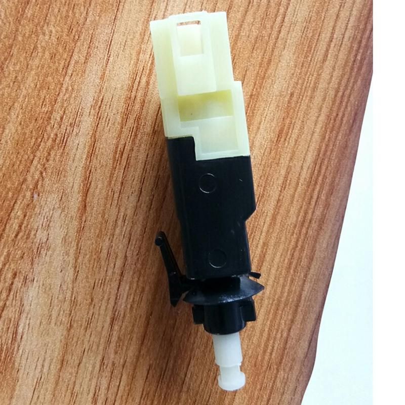 Brake Stop Light Switch 4 Pin for Mercedes-Benz W169 W211 W219 07-14 0015456709 Car Accessories