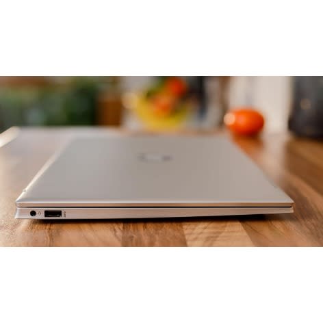 Pavilion 14-dv1035nia Core i5- 512GB SSD - 8GB RAM -2gGB Nvidia Touchscreen Backlit Keyboard -Win 11