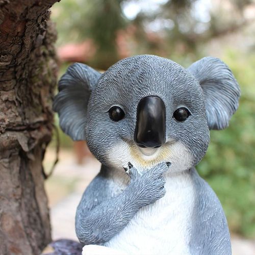 Solar Garden Statue LED Lights Koala Bear Haning Figure Solar Lamp Outdoor Patio Garden Crafts Bear Statue Solar Light Sculpture