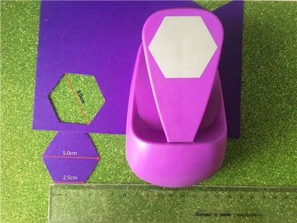 Hole Punch002191