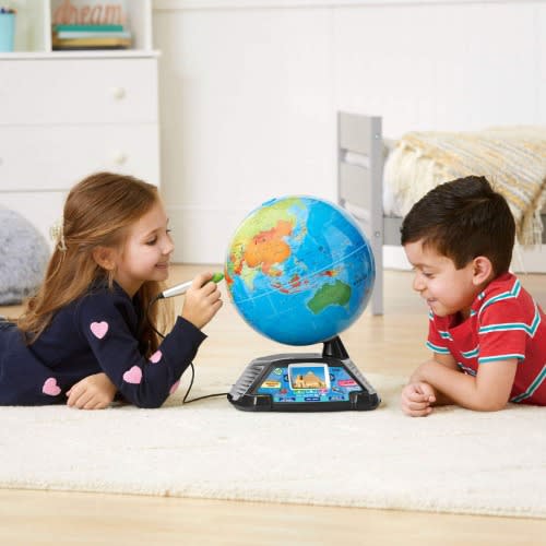 Magic Adventures Globe