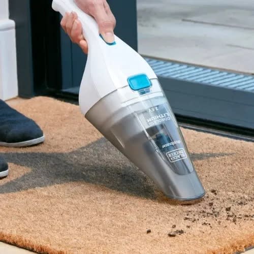 Black & Decker 3.6v Lithium-ion Handheld Vacuum Cleaner