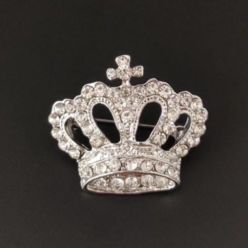 Unisex Crown Brooch With Free Pouch - Silver