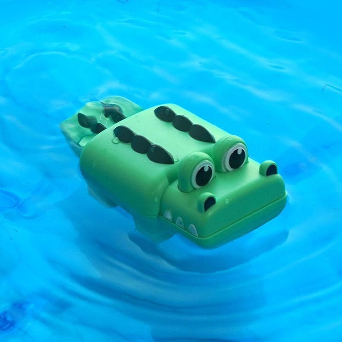 Baby Bath Toy Bathroom Bathtub Shower Wind-up Toy Green