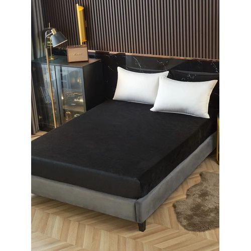 Fitted Sheet Mattress Protector + 2 Bed Pillows -Black