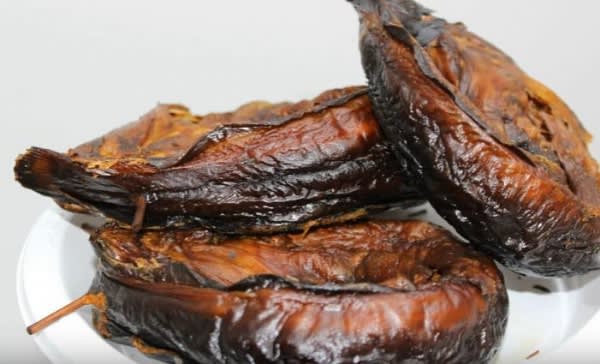 Charcoal Smoked Catfish - Spiced With Suya Pepper - 1kg - 5 Pieces