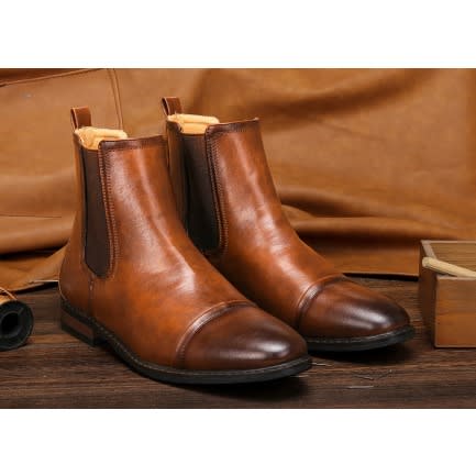 Leather Chelsea Boots - Brown