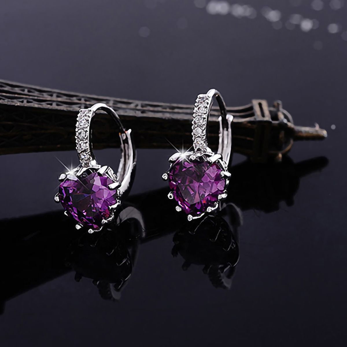 Earrings Rhinestone Inlaid Heart-shape Design Alloy Heart-shape Design Leaverback Earrings For Party-Pink