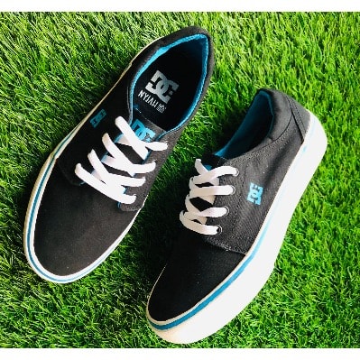 Quality Black And Blue Unisex Sneakers Boys Shoes