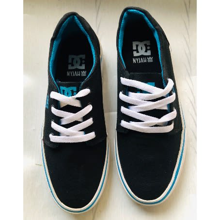 Quality Black And Blue Unisex Sneakers Boys Shoes