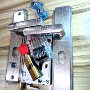 Chaina Door Lock