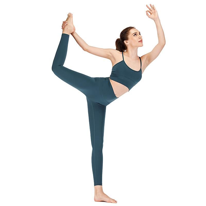 LULU yoga suit, peach hip lifting sports suit, fitness capris, no embarrassment, naked feeling,