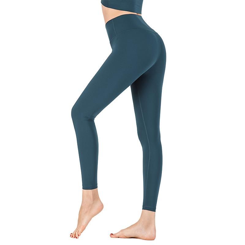 LULU yoga suit, peach hip lifting sports suit, fitness capris, no embarrassment, naked feeling,