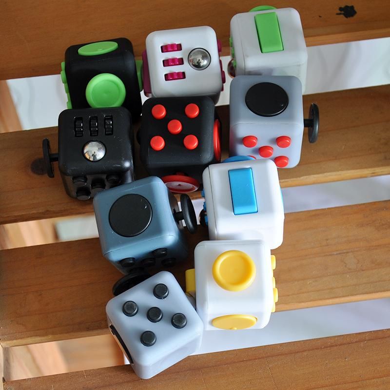New Pop It Fidgot Toys Infinite Cube Decompression Dice Rubik