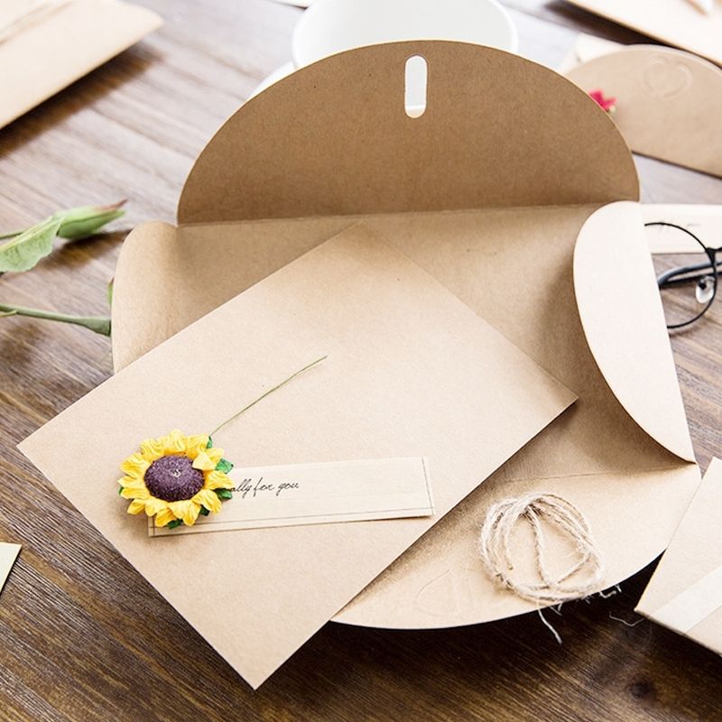 5 PCS Festival Creative DIY Retro Kraft Paper Handmade Large Dry Flower Greeting Card Birthday Card