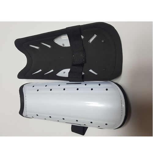 Men's Plain Football Sheen Guard - White