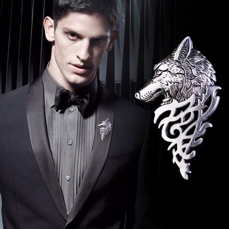 Retro Europe Wolf Head Brooch Lapel Pin - Unisex  - Silver