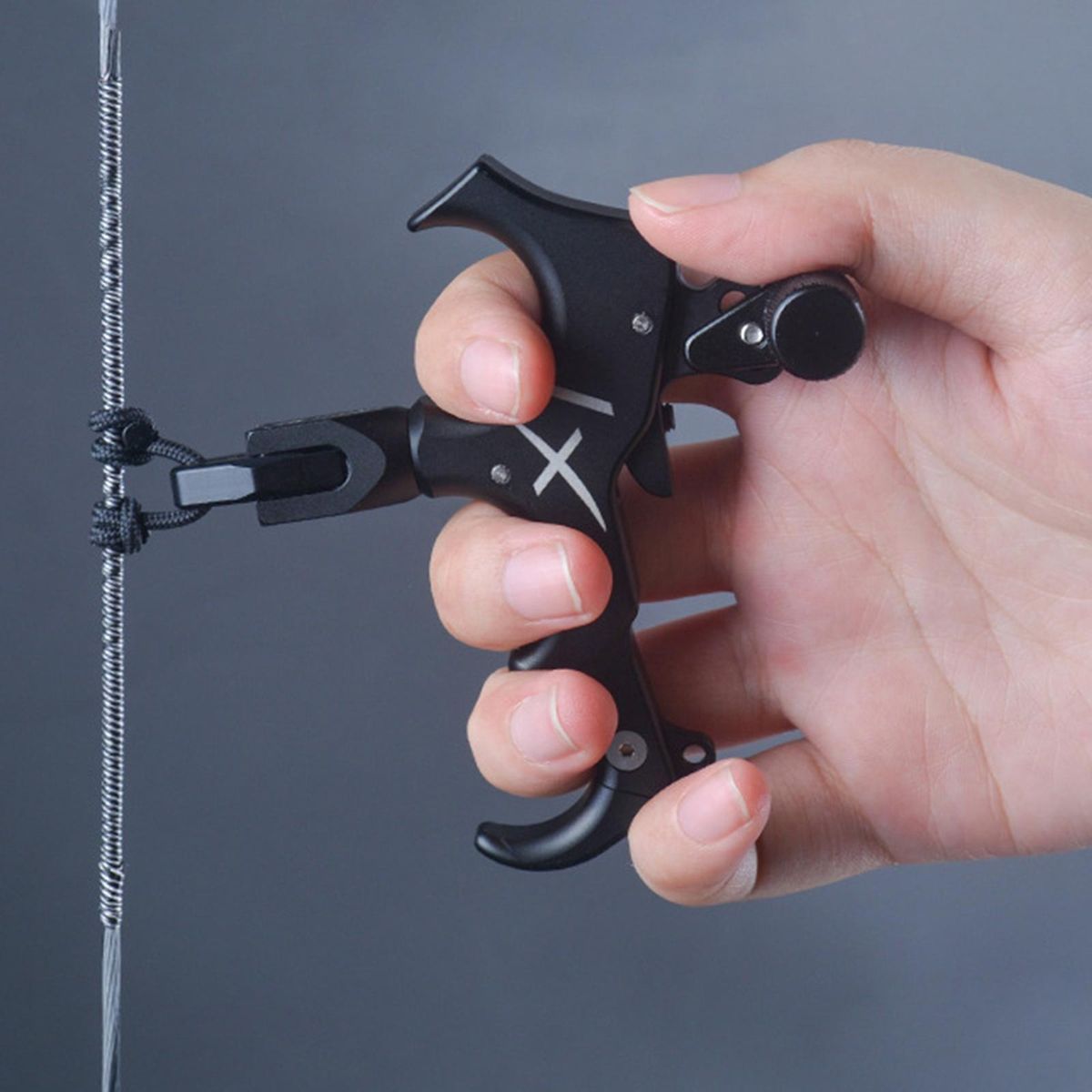 Lightweight 3 Or 4 Finger Hand Held Bow Release Aids For