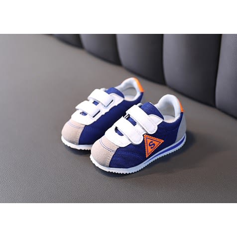 2021 Kids Trendy Sneakers