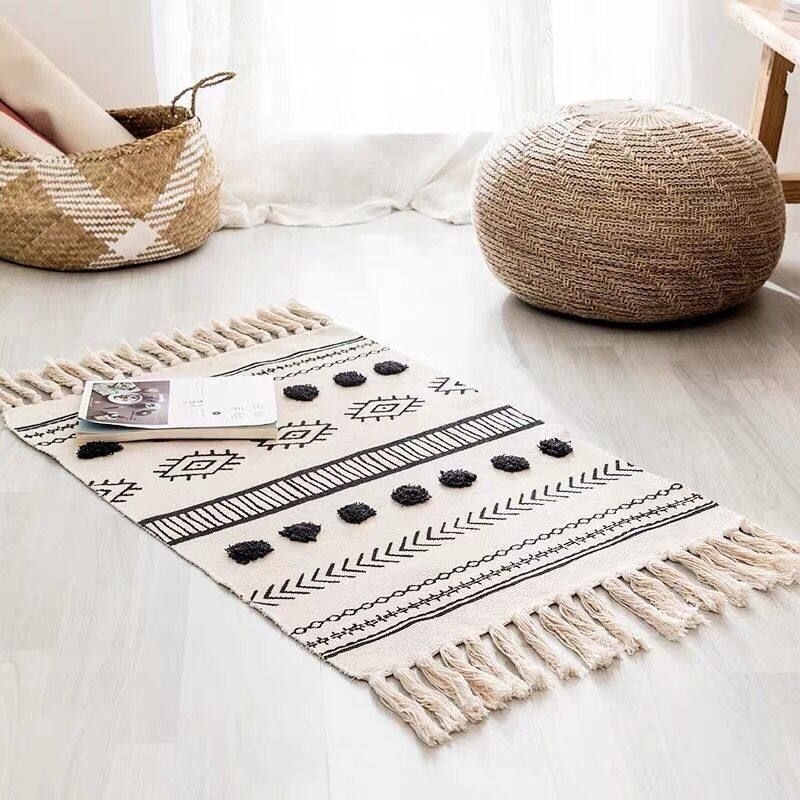 Retro Bohemian Hand Woven Cotton Linen Tassel Carpet Rug Bedside Rug Geometric Floor Mat Living Room Bedroom Carpet Home Decor Pattern 3